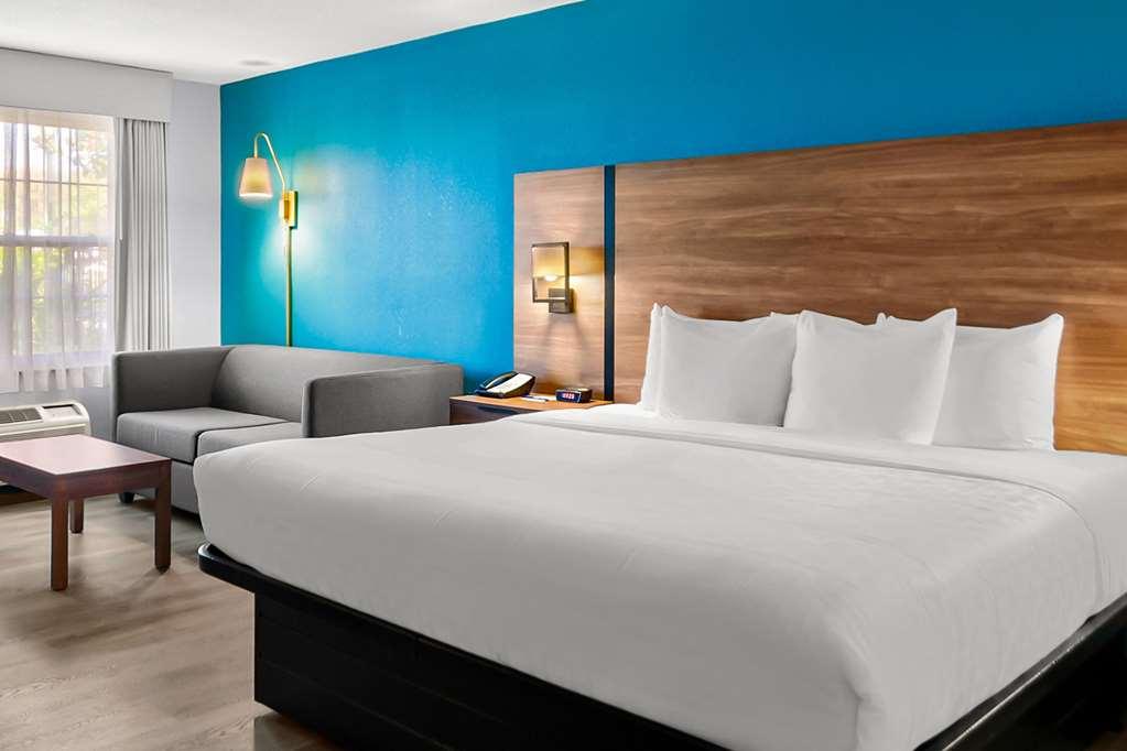 Clarion Inn Falls Church-Arlington Стая снимка