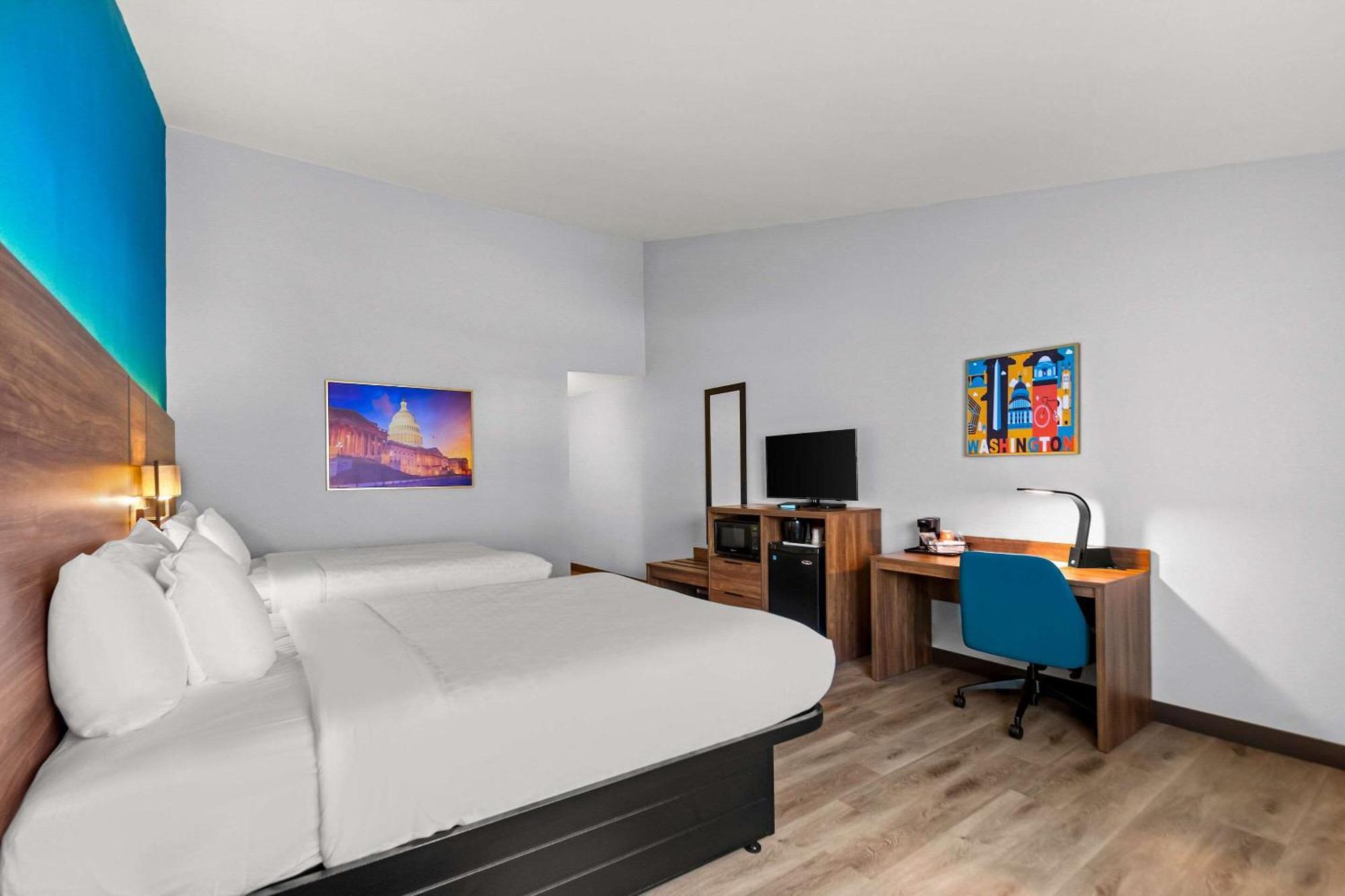 Clarion Inn Falls Church-Arlington Екстериор снимка