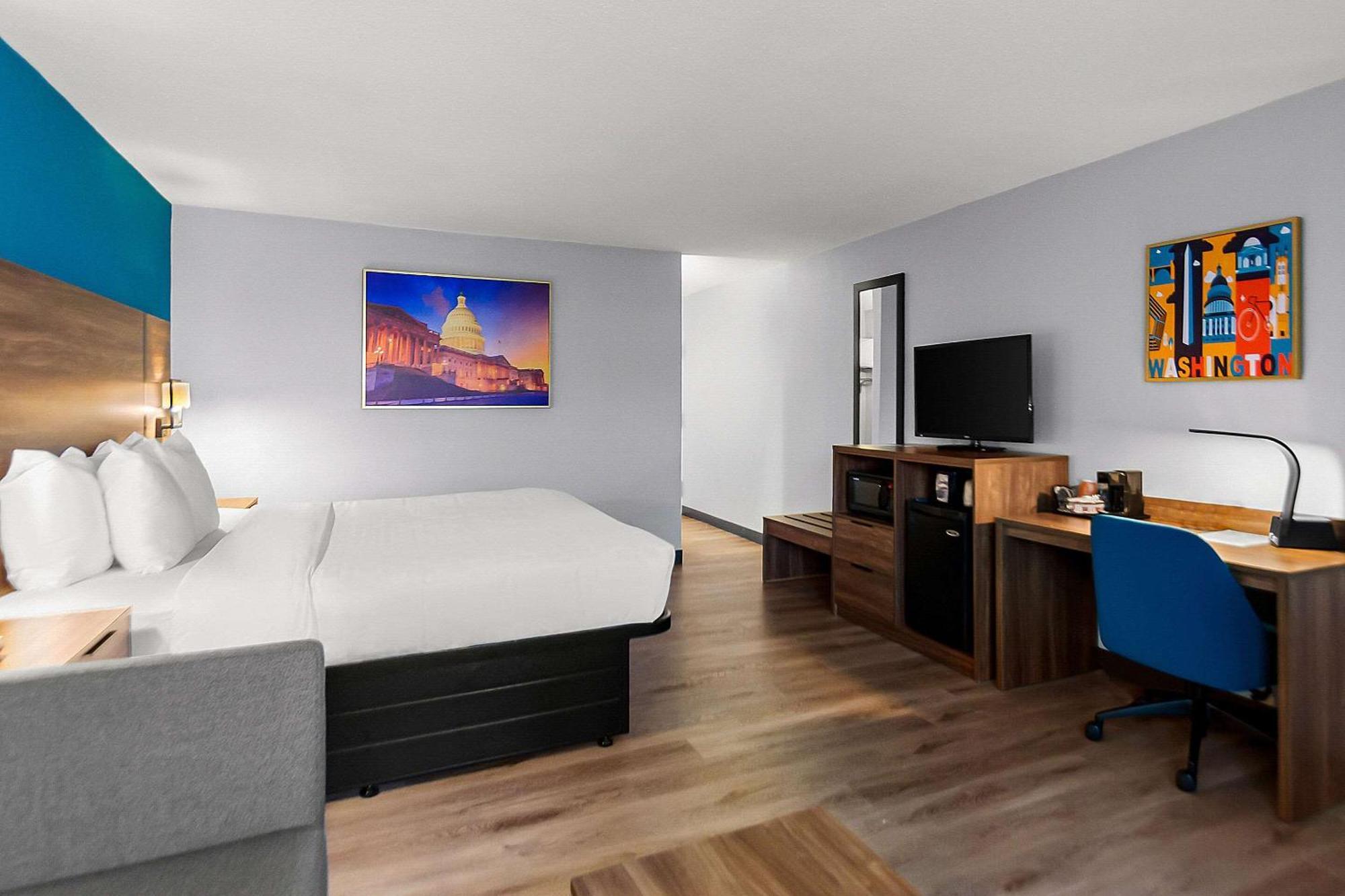 Clarion Inn Falls Church-Arlington Екстериор снимка