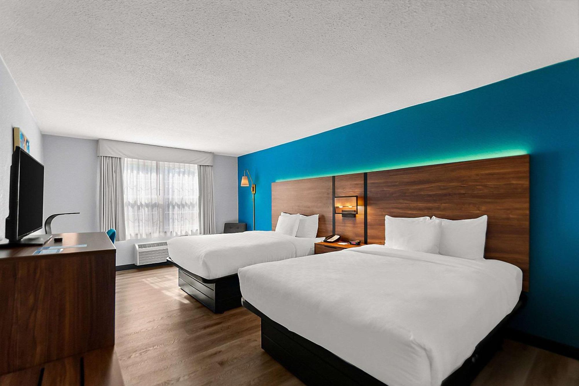 Clarion Inn Falls Church-Arlington Екстериор снимка