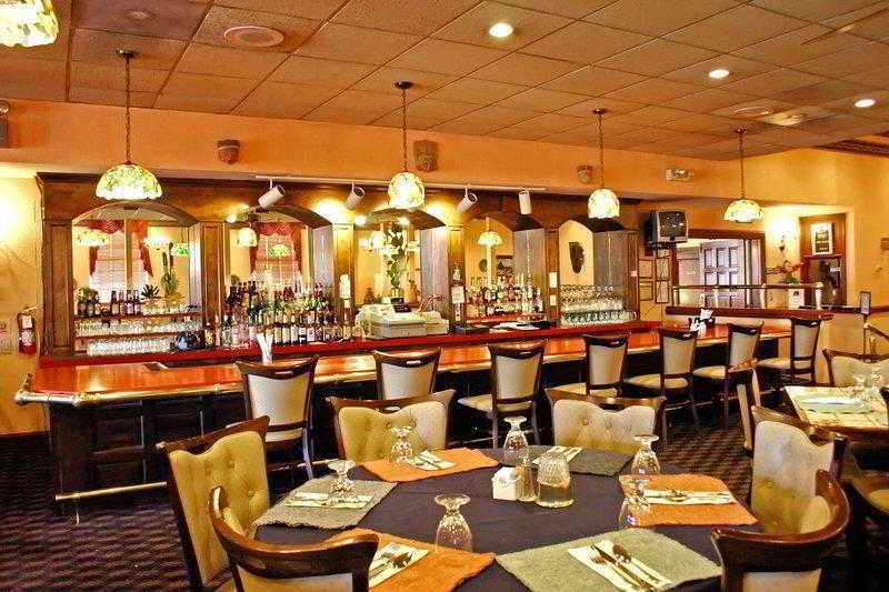 Clarion Inn Falls Church-Arlington Екстериор снимка